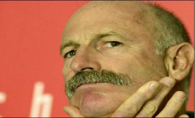 The Australian legend Dennis Lillee was credited with fixing the Mitchell Johnson's technical problems and boosting the confidence to spearhead Australia's 5-0 Ashes Test whitewash of England. Photo: AFP/ File The Australian legend Dennis Lillee was credited with fixing the Mitchell Johnson's technical problems and boosting the confidence to spearhead Australia's 5-0 Ashes Test whitewash of England. Photo: AFP/ File